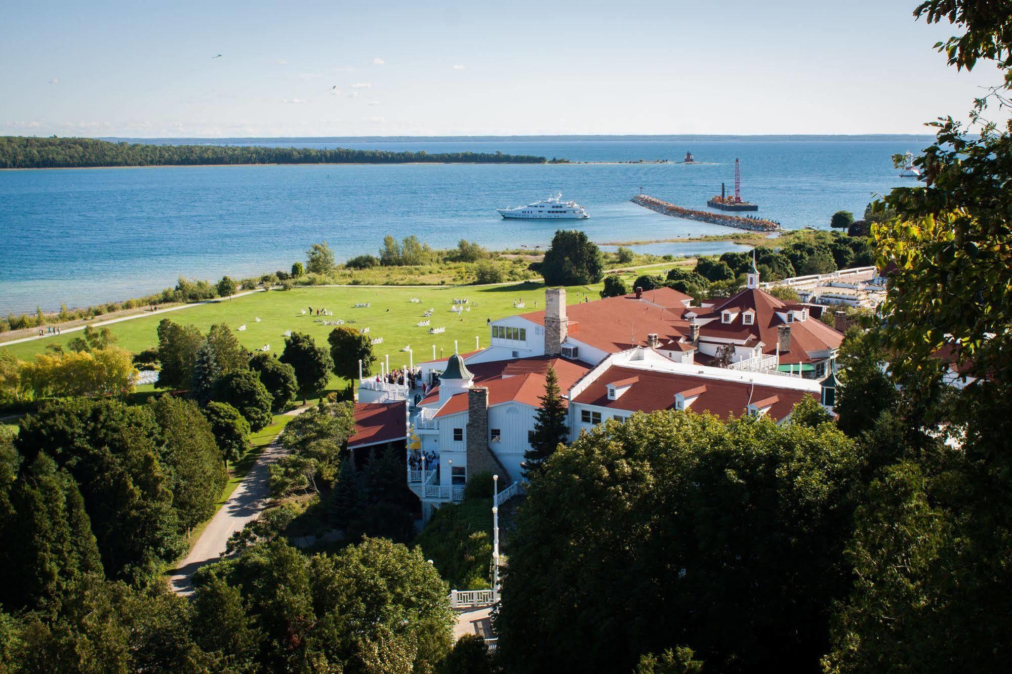Mission Point Resort マキノー島 エクステリア 写真