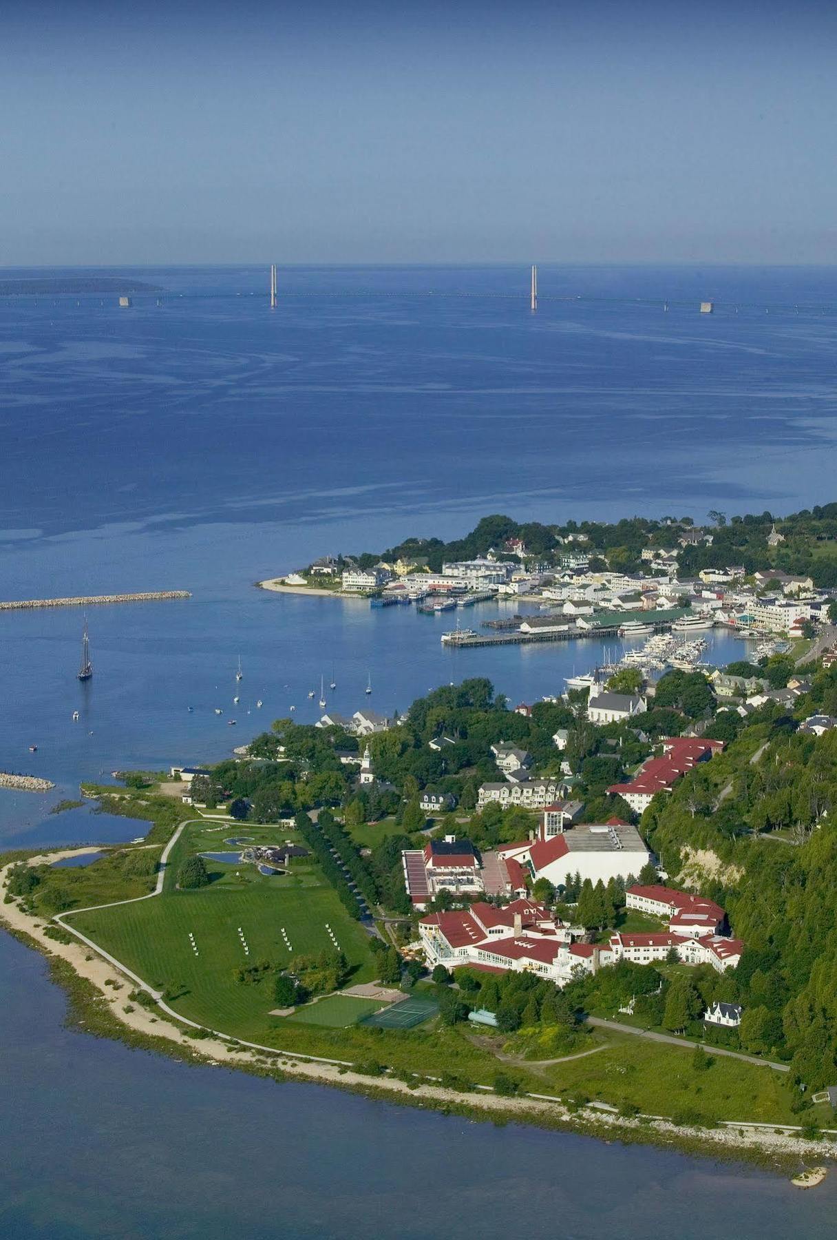 Mission Point Resort マキノー島 エクステリア 写真